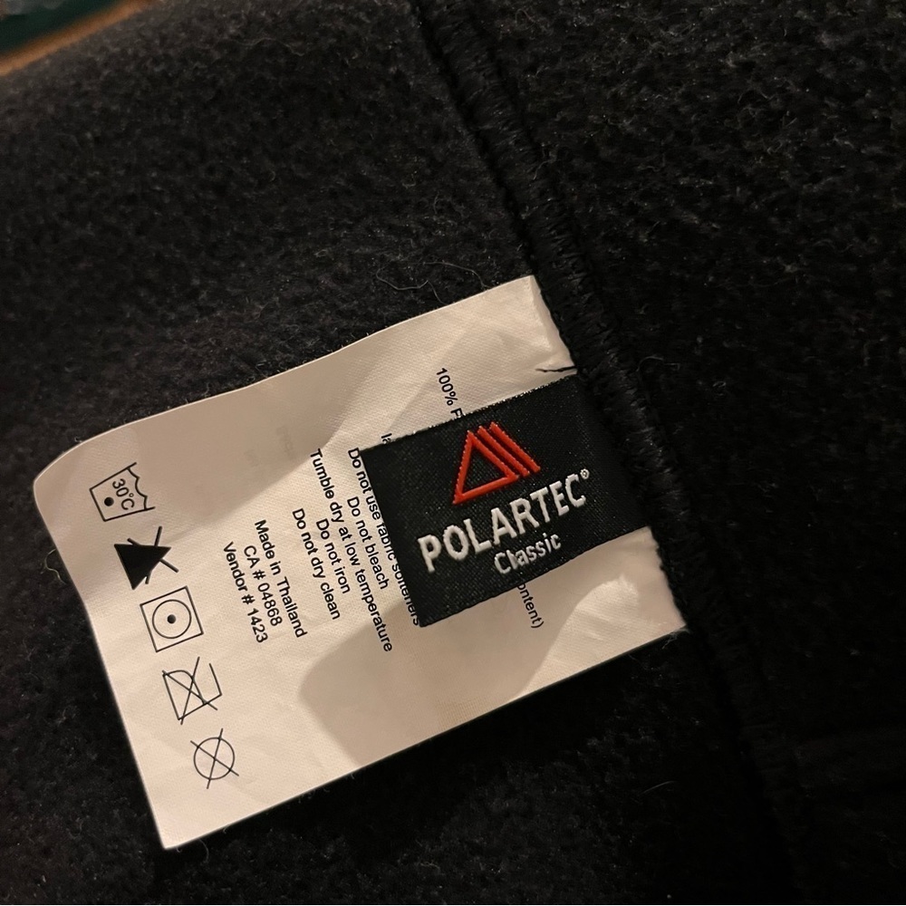 MEC Black Zip Up Polartec Fleece Jacket. Size Medium. - Picture 8 of 12